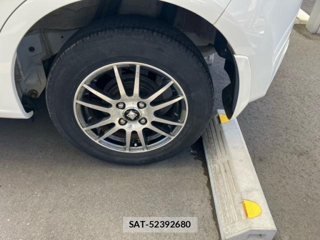 Honda FIT 2013-09 8099160-6