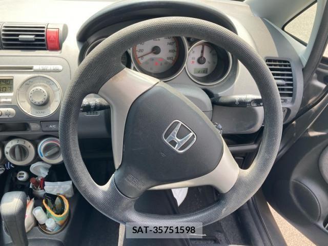 Honda FIT 2005-09 8099156-14