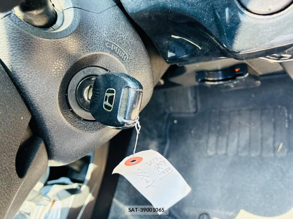 Honda FIT 2011-04 7738936-16