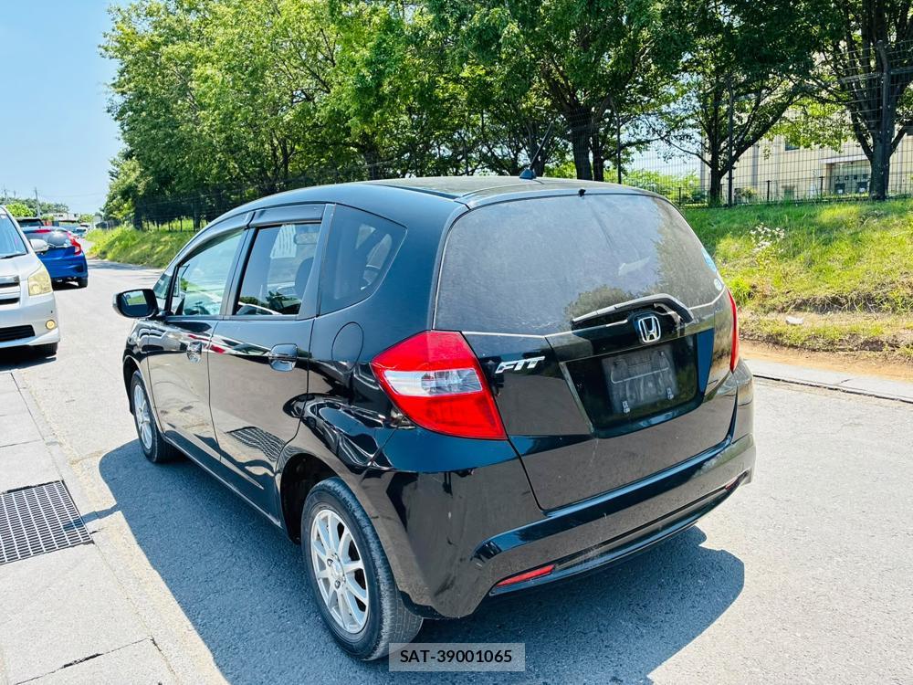 Honda FIT 2011-04 7738936-2