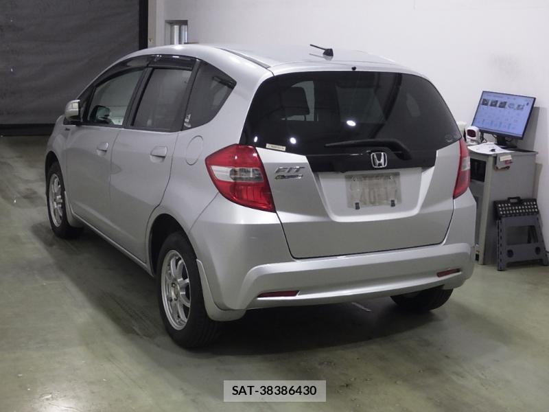 Honda FIT 2011-09 8092277-2