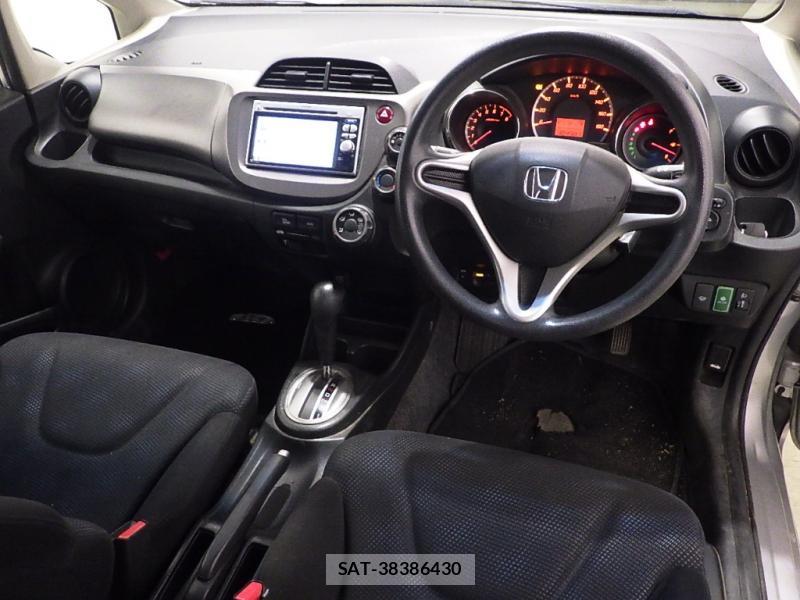 Honda FIT 2011-09 8092277-4