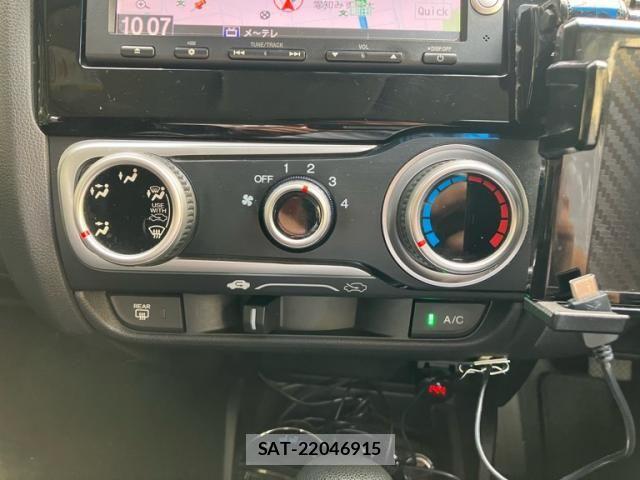 Honda FIT 2014-03 8099149-18