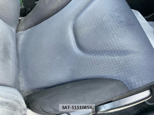Honda FIT 2010-01 8099159-11