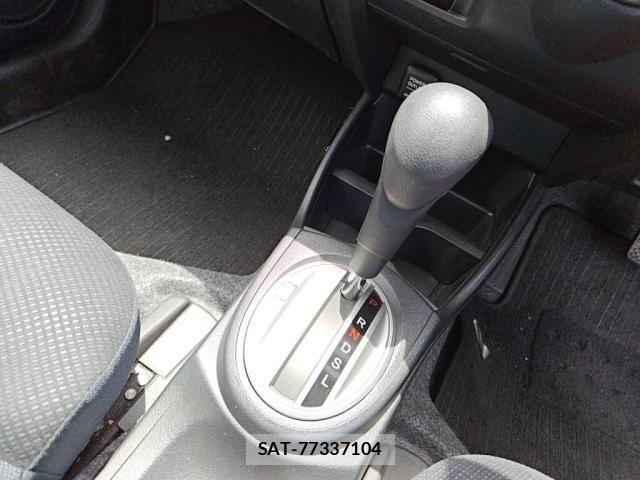 Honda FIT 2014-04 8099145-17