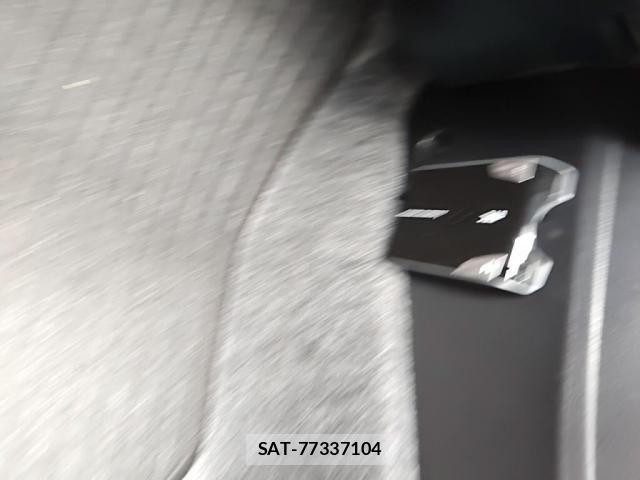 Honda FIT 2014-04 8099145-19