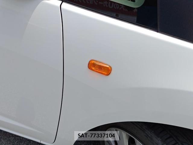 Honda FIT 2014-04 8099145-25