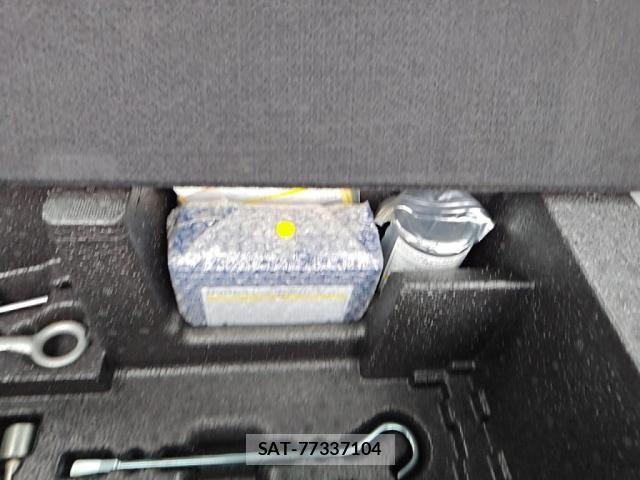Honda FIT 2014-04 8099145-29
