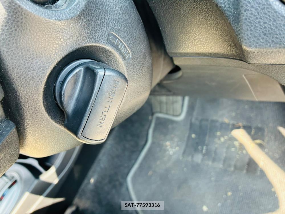 Honda FIT 2010-04 7970699-16