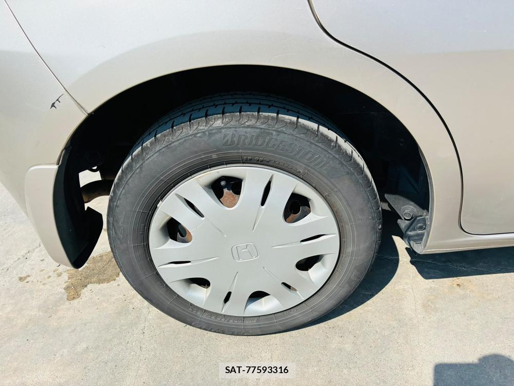 Honda FIT 2010-04 7970699-27