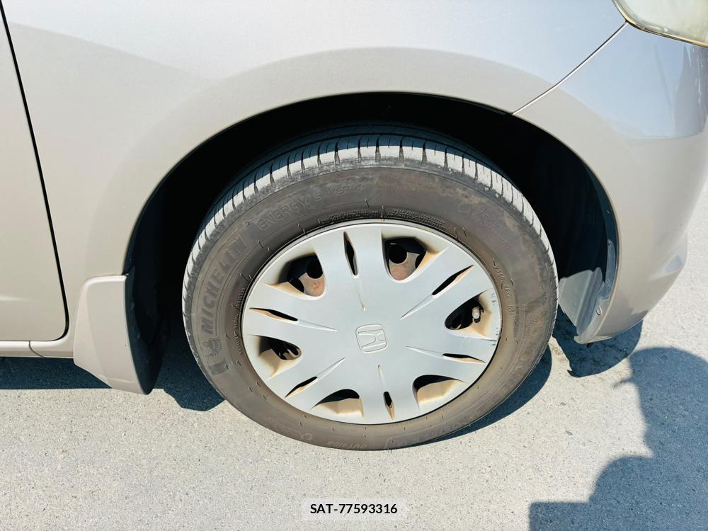 Honda FIT 2010-04 7970699-28