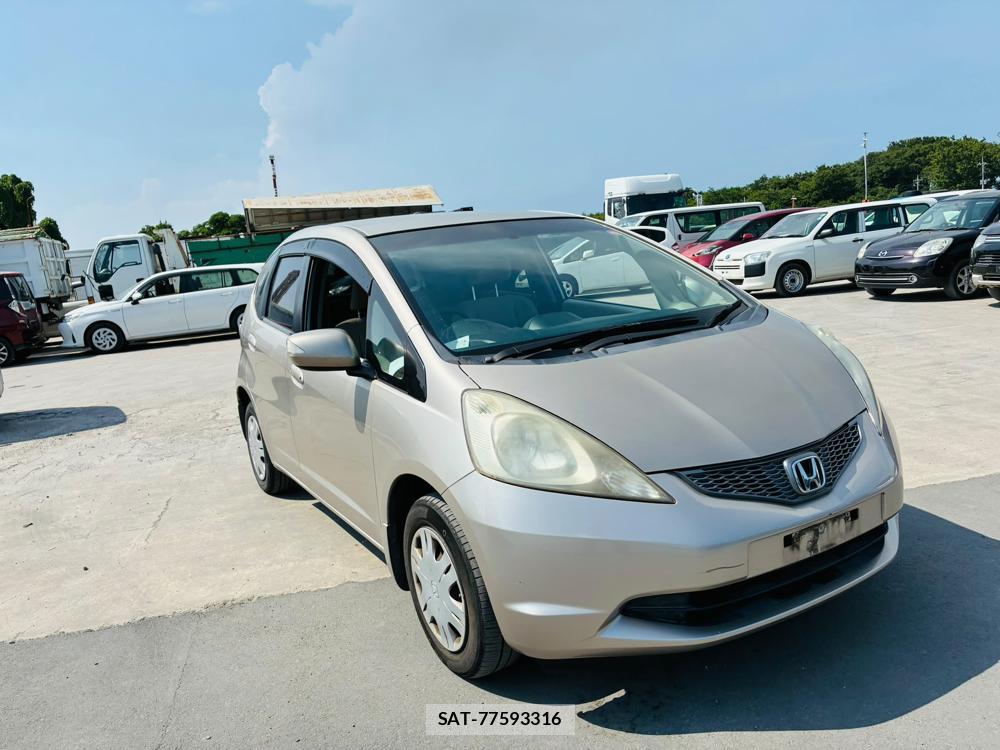 Honda FIT 2010-04 7970699-6