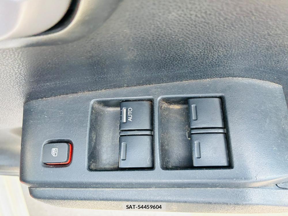 Honda FIT 2009-03 8068709-21