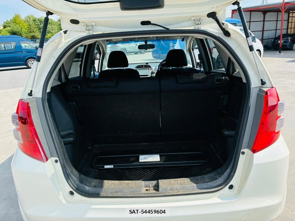 Honda FIT 2009-03 8068709-25