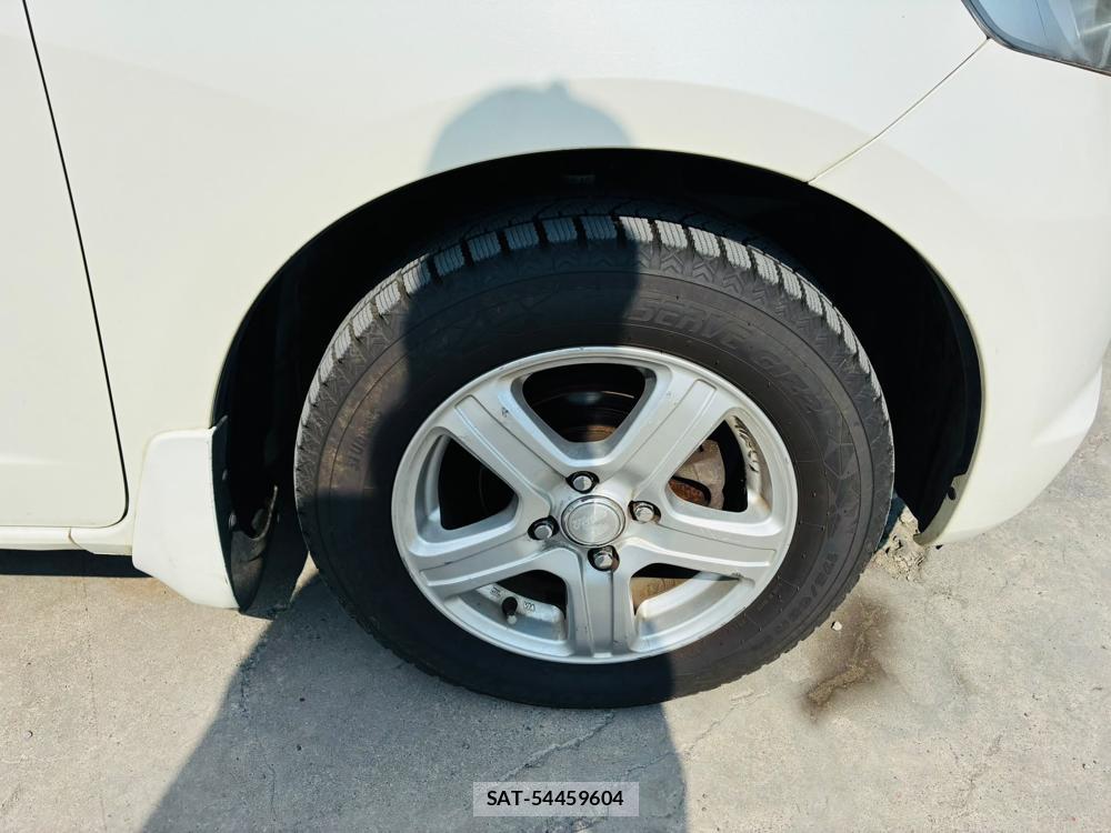 Honda FIT 2009-03 8068709-28