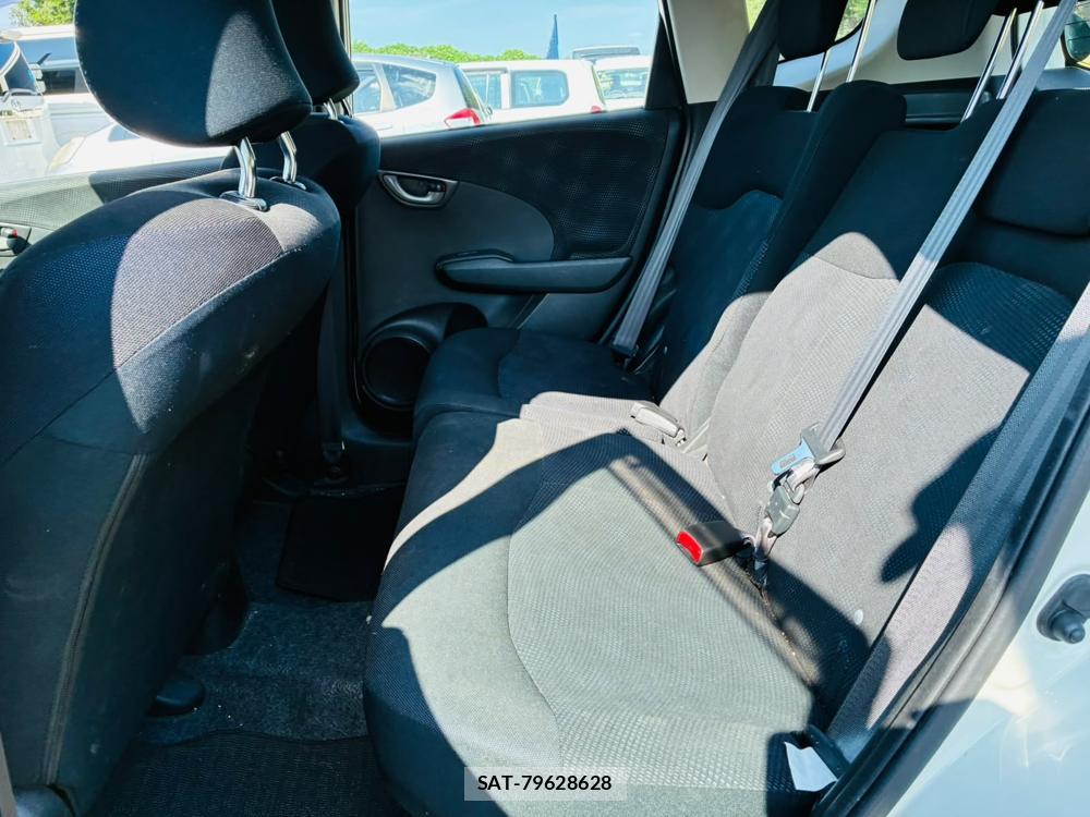 Honda FIT 2012-06 7970702-9