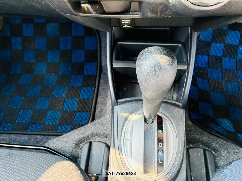 Honda FIT 2012-06 7970702-19
