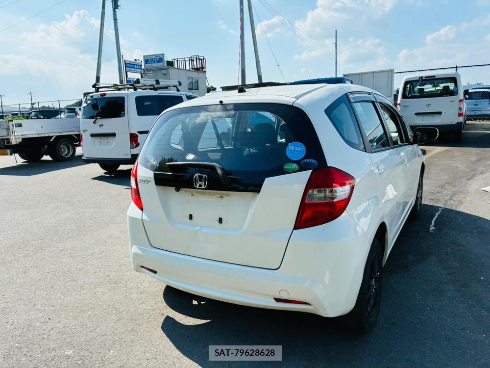 Honda FIT 2012-06 7970702-4