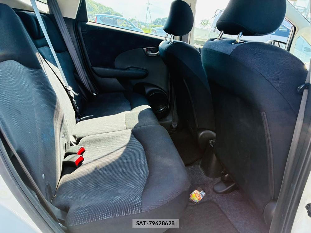 Honda FIT 2012-06 7970702-8