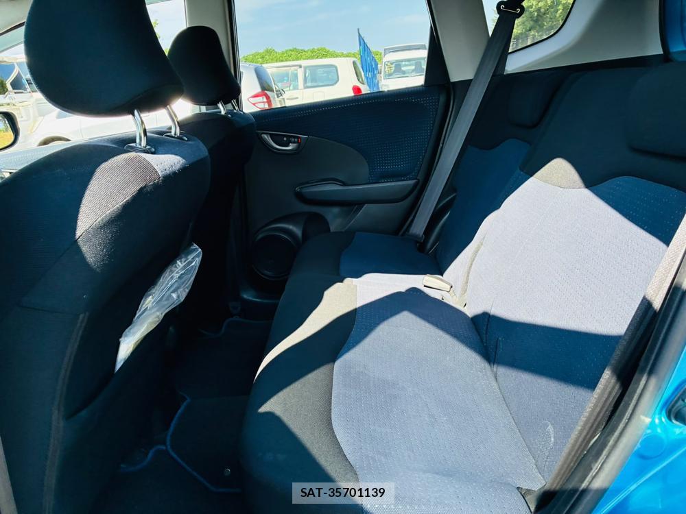 Honda FIT 2010-02 7970701-9