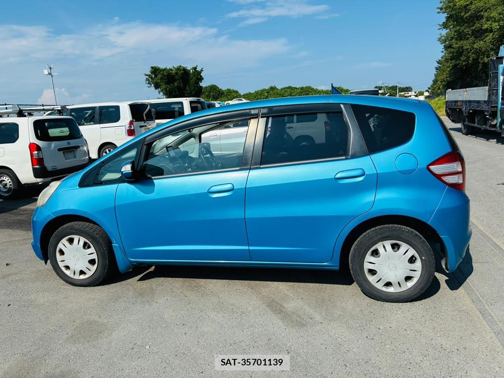 Honda FIT 2010-02 7970701-1