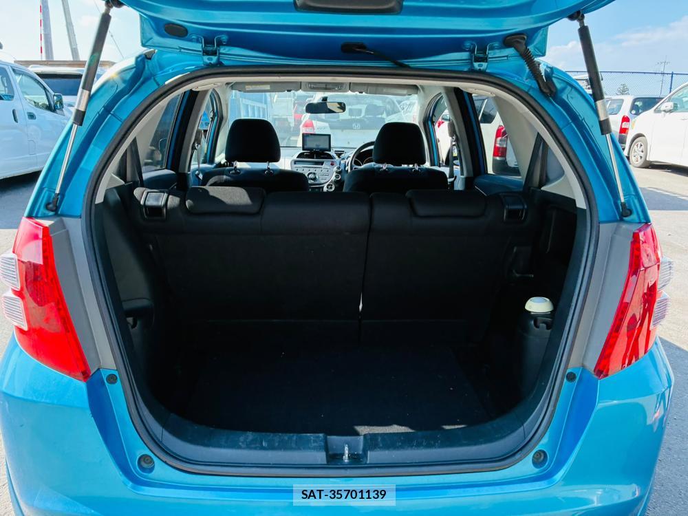 Honda FIT 2010-02 7970701-26