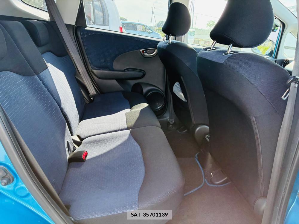 Honda FIT 2010-02 7970701-8
