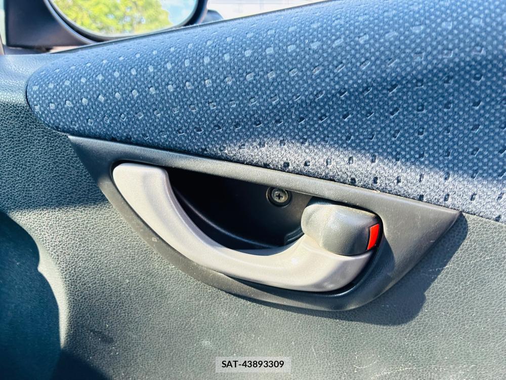 Honda FIT 2009-10 8032640-20