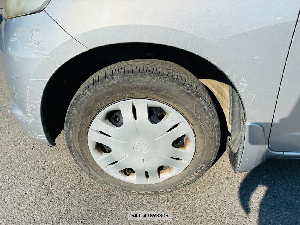 Honda FIT 2009-10 8032640-29