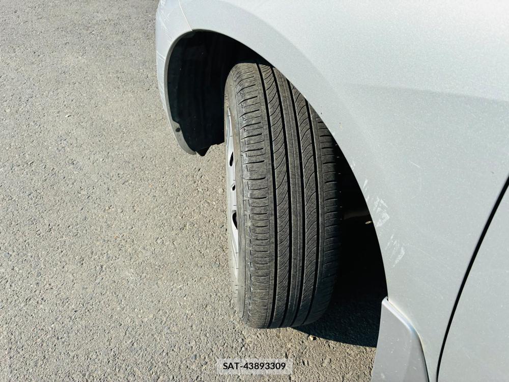 Honda FIT 2009-10 8032640-31