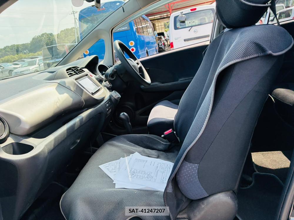 Honda FIT 2008-05 8068711-10