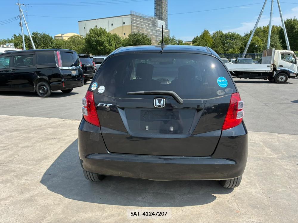 Honda FIT 2008-05 8068711-3