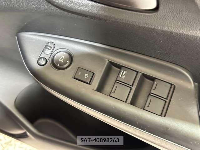 Honda FIT 2018-03 8130119-15