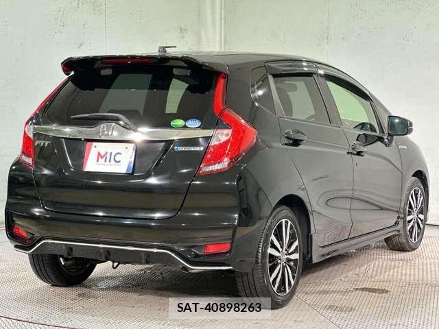 Honda FIT 2018-03 8130119-4