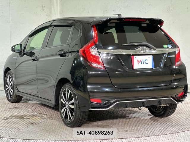 Honda FIT 2018-03 8130119-6
