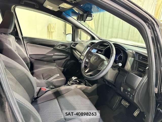 Honda FIT 2018-03 8130119-8