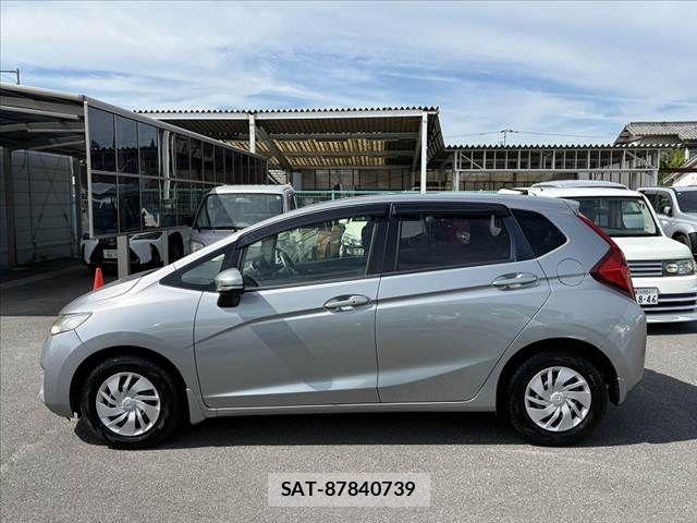 Honda FIT 2014-06 8130125-11