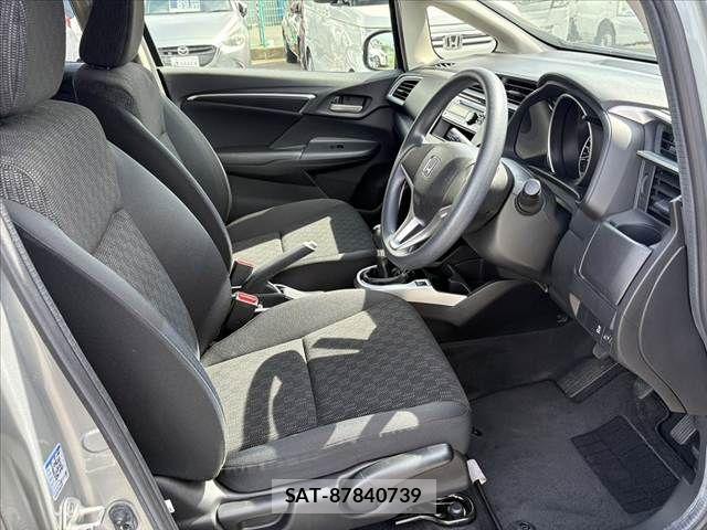 Honda FIT 2014-06 8130125-16