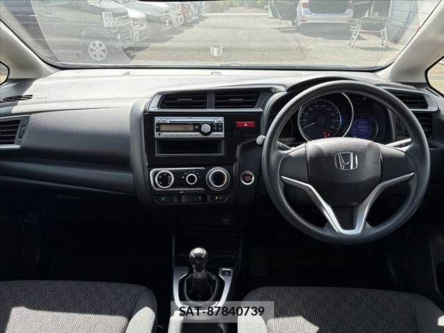 Honda FIT 2014-06 8130125-1