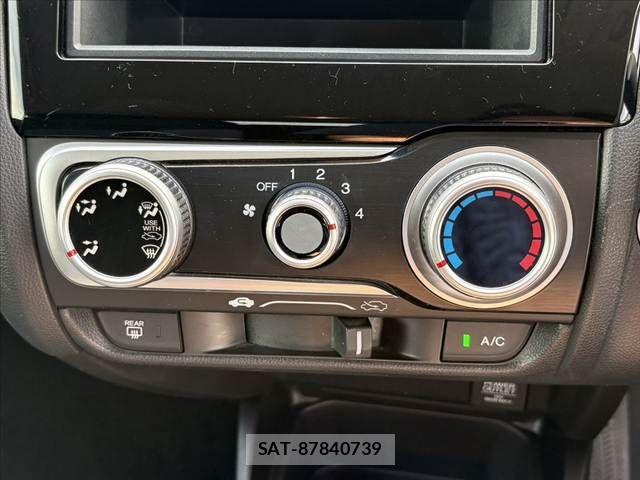 Honda FIT 2014-06 8130125-22