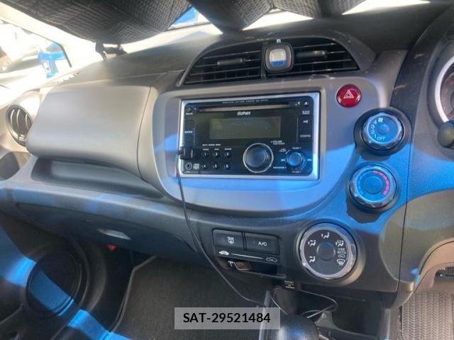 Honda FIT 2010-03 8130137-12