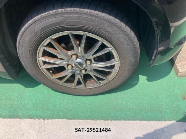 Honda FIT 2010-03 8130137-5