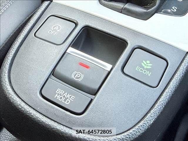 Honda FIT 2020-03 8145811-15