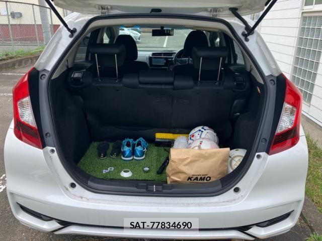 Honda FIT 2018-05 8145813-6