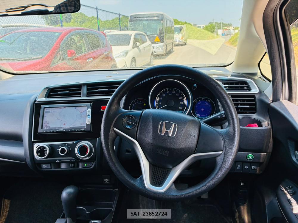 Honda FIT 2013-10 7999441-13