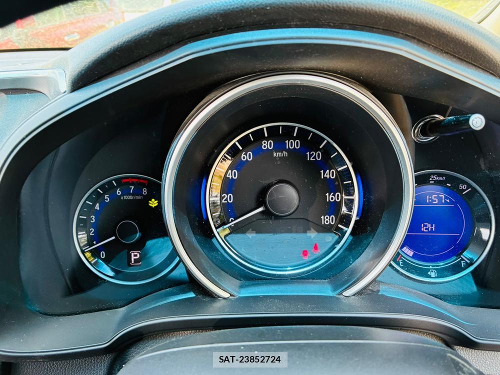 Honda FIT 2013-10 7999441-15