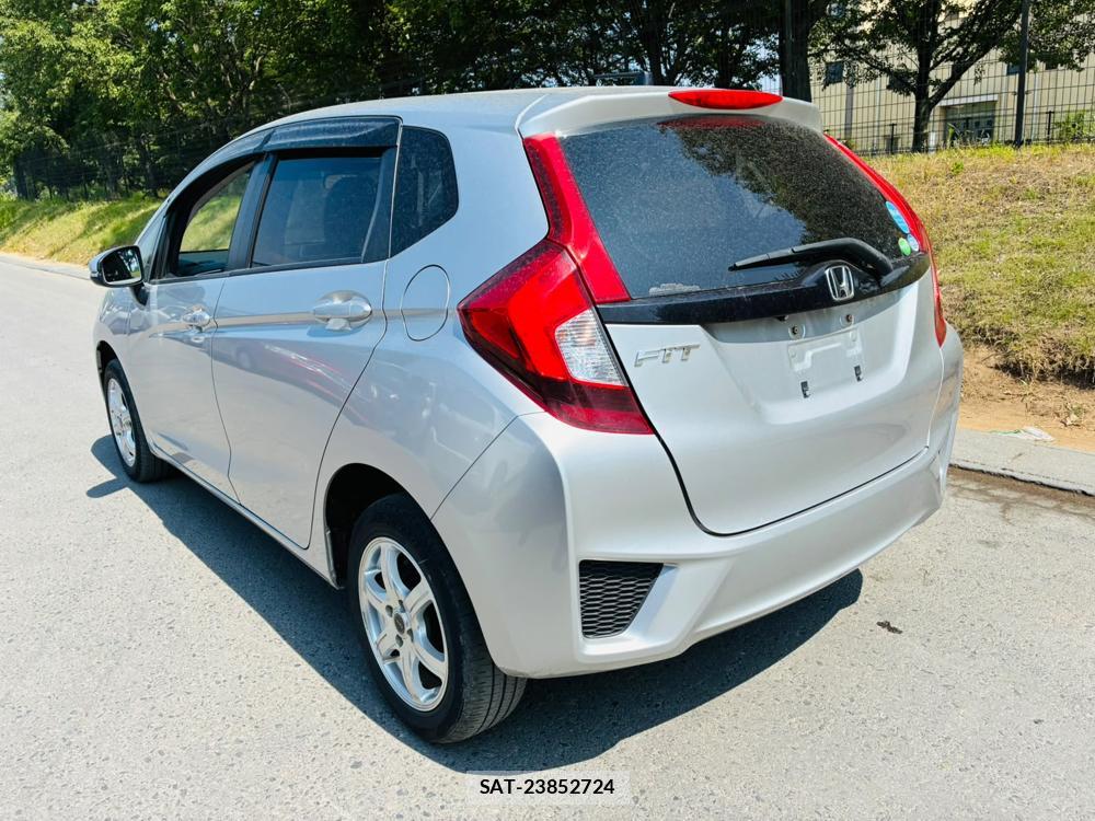 Honda FIT 2013-10 7999441-2