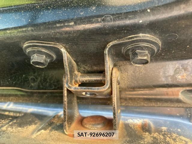 Honda FIT 2014-03 8145812-11
