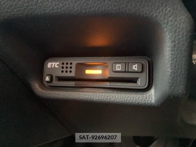 Honda FIT 2014-03 8145812-23