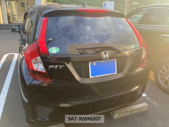 Honda FIT 2014-03 8145812-3
